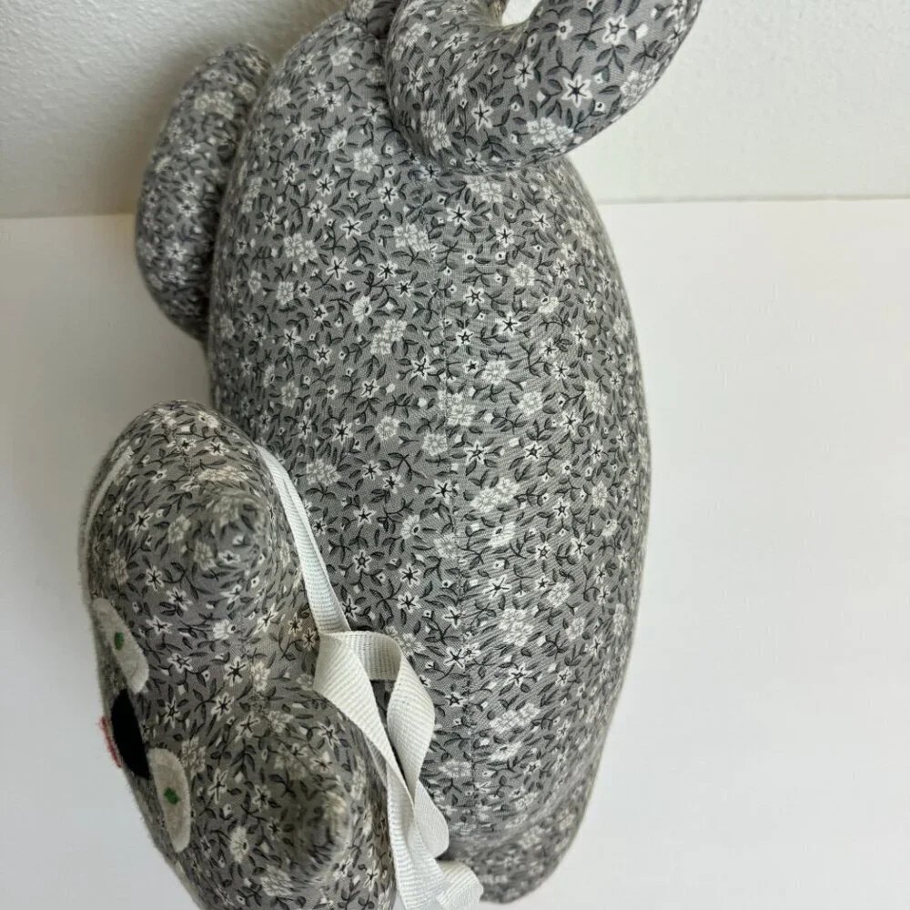 Vintage Hand Crafted Fabric Decorative Cottage Cat Folk Art